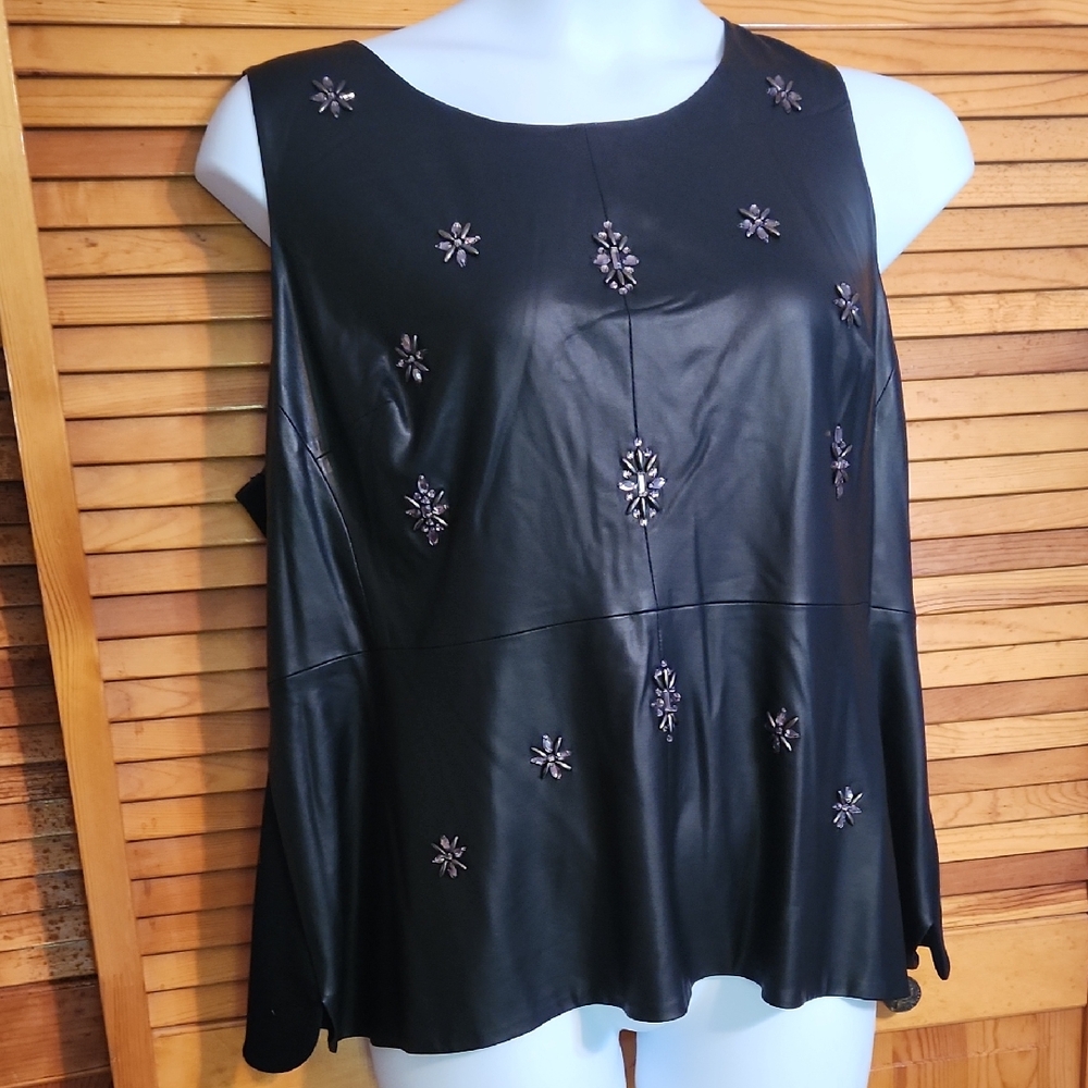 Lane Bryant Black Floral Accent Tank Top